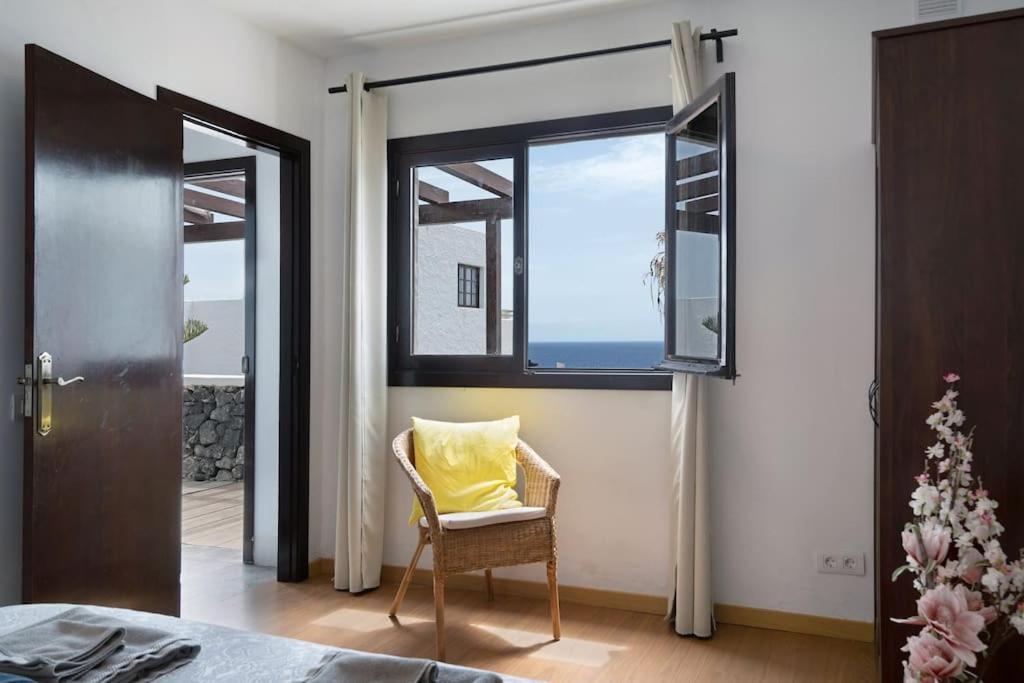 Playa Marina Ocean View Eco Bungalow Arrieta  Exterior photo